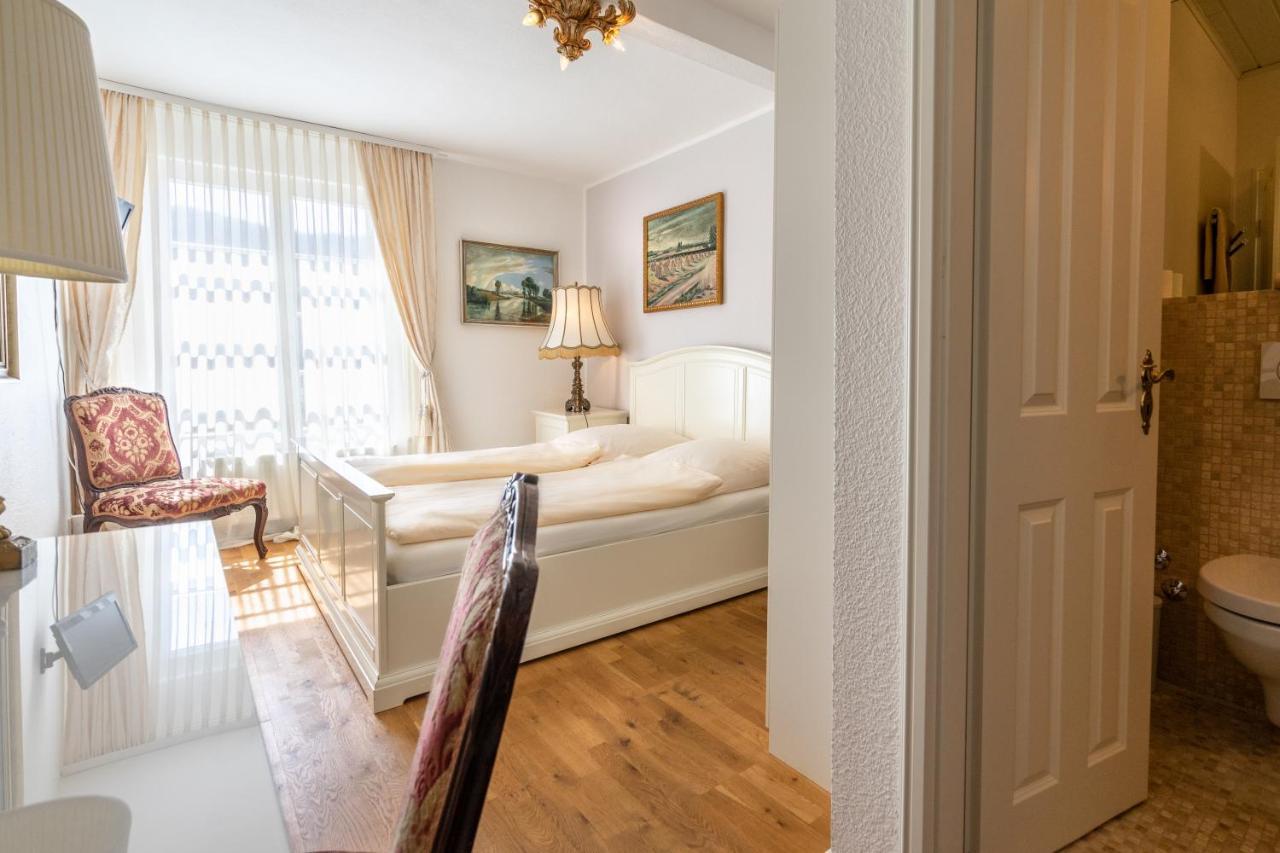 Romantisches Hotel Zur Post Brodenbach Exteriör bild