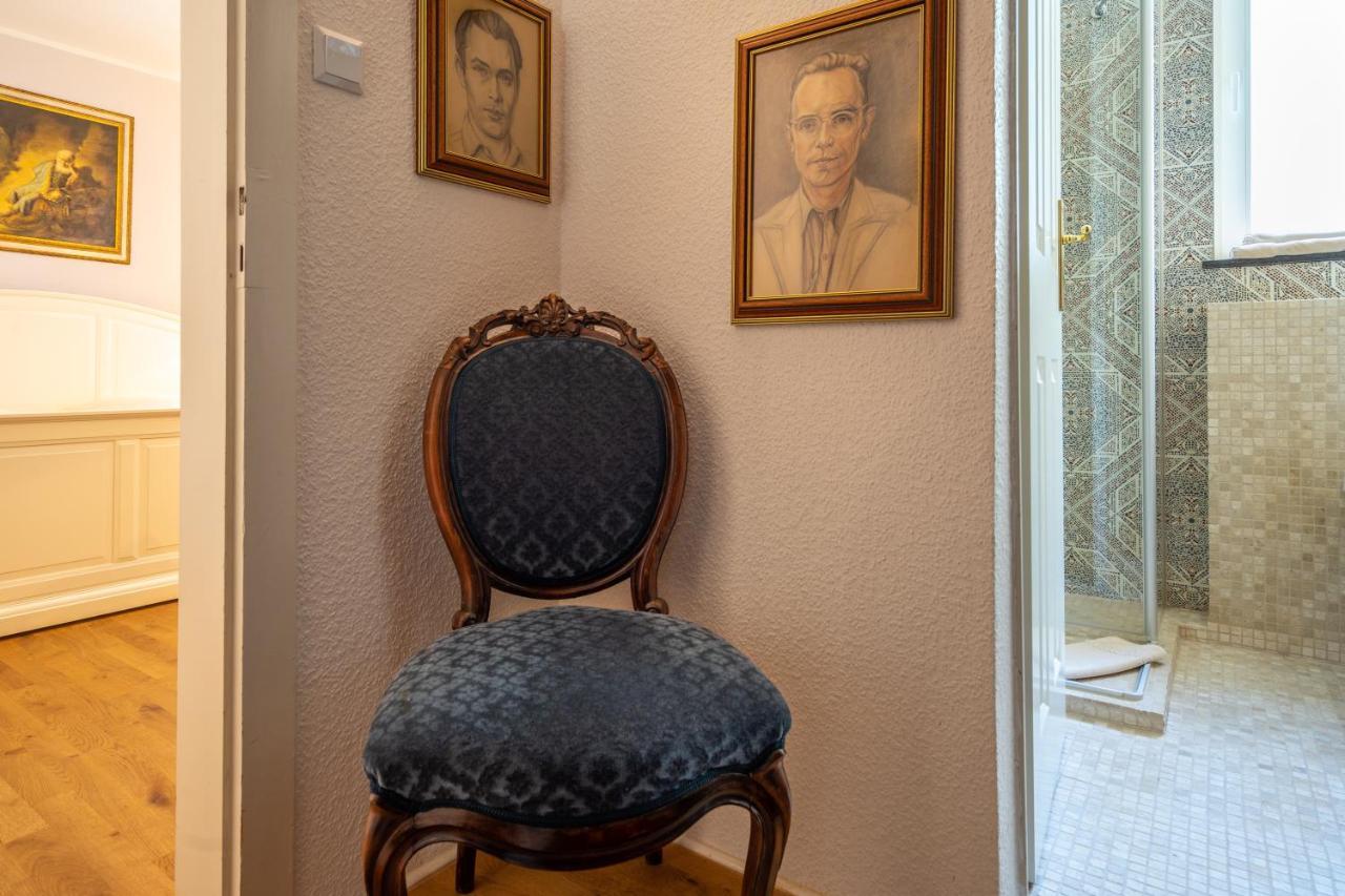 Romantisches Hotel Zur Post Brodenbach Exteriör bild