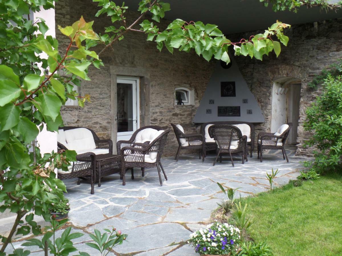 Romantisches Hotel Zur Post Brodenbach Exteriör bild